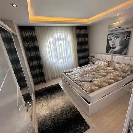 Naval Park Apartament Kargicak (Alanya)